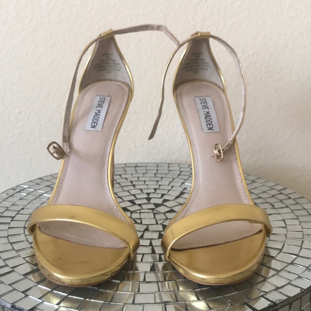 Strappy Steve Madden Gold Heels– W9